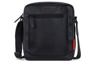 Bugatti Clark Schultertasche schwarz 